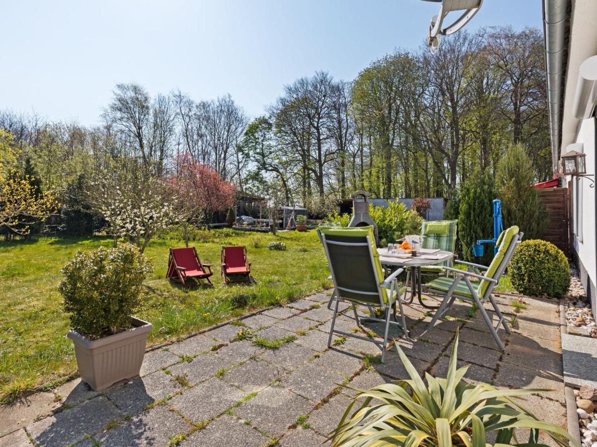 Elegant Apartment With Garden In Gingst Bagian luar foto